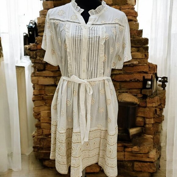 AZURE Dresses & Skirts - White Belize Whitehaven Dress- NWT- Size Large